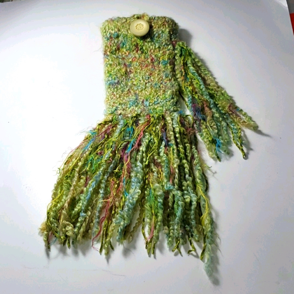 Hand Crocheted Retro Fuzzy Clutch Purse Green Long Bottom Fringe